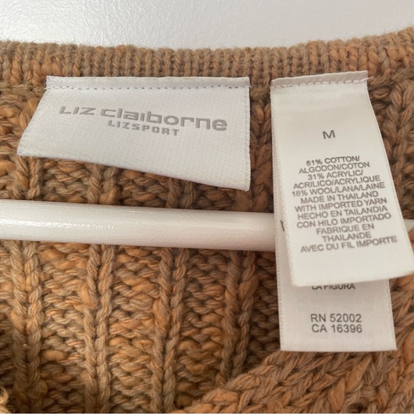 Ladies Sweater by Liz Claiborne - Picture 2 of 6